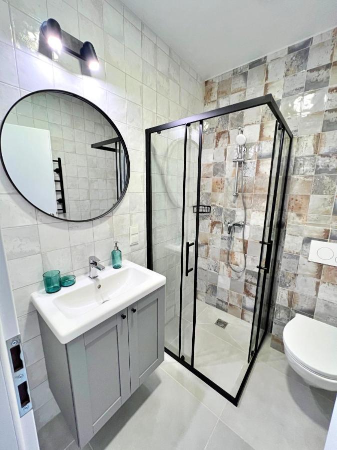 Clinic Studio Apartments By Hostlovers Kaunas Exterior photo